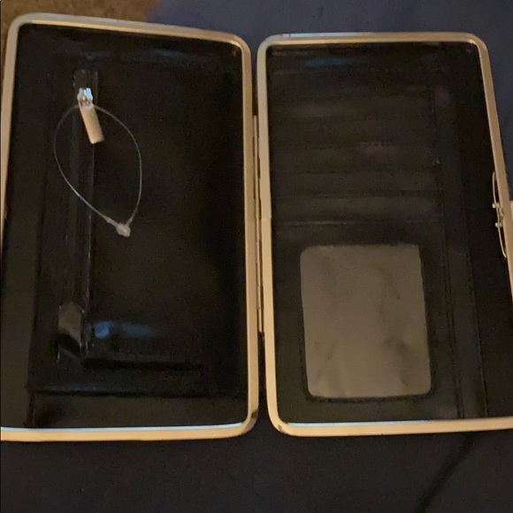 Wallet - Picture 2 of 3